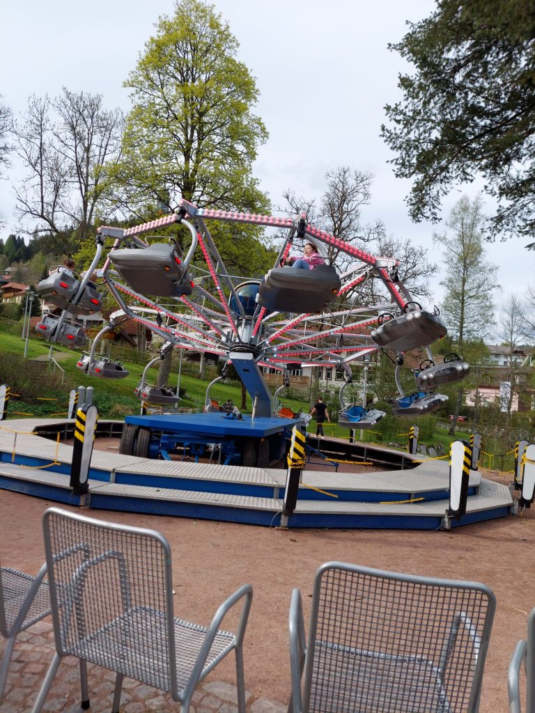 Karusell im Alten Kurpark